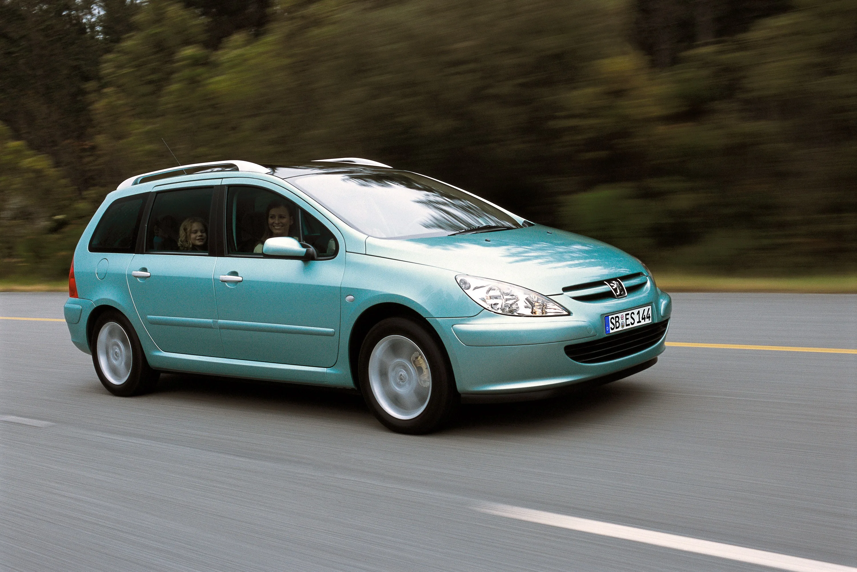 PEUGEOT-307-SW-485_39.jpeg