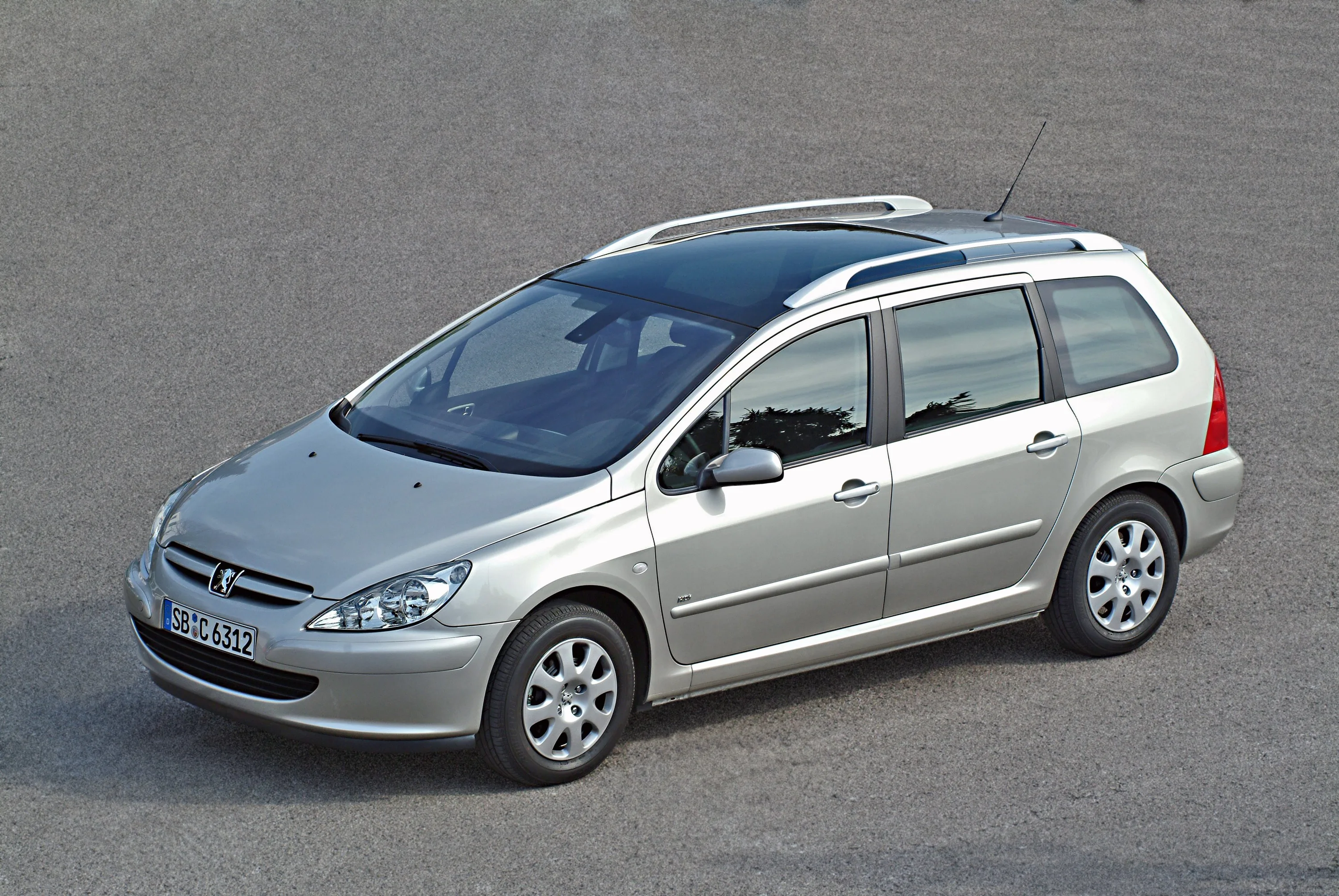 PEUGEOT-307-SW-485_41.jpeg