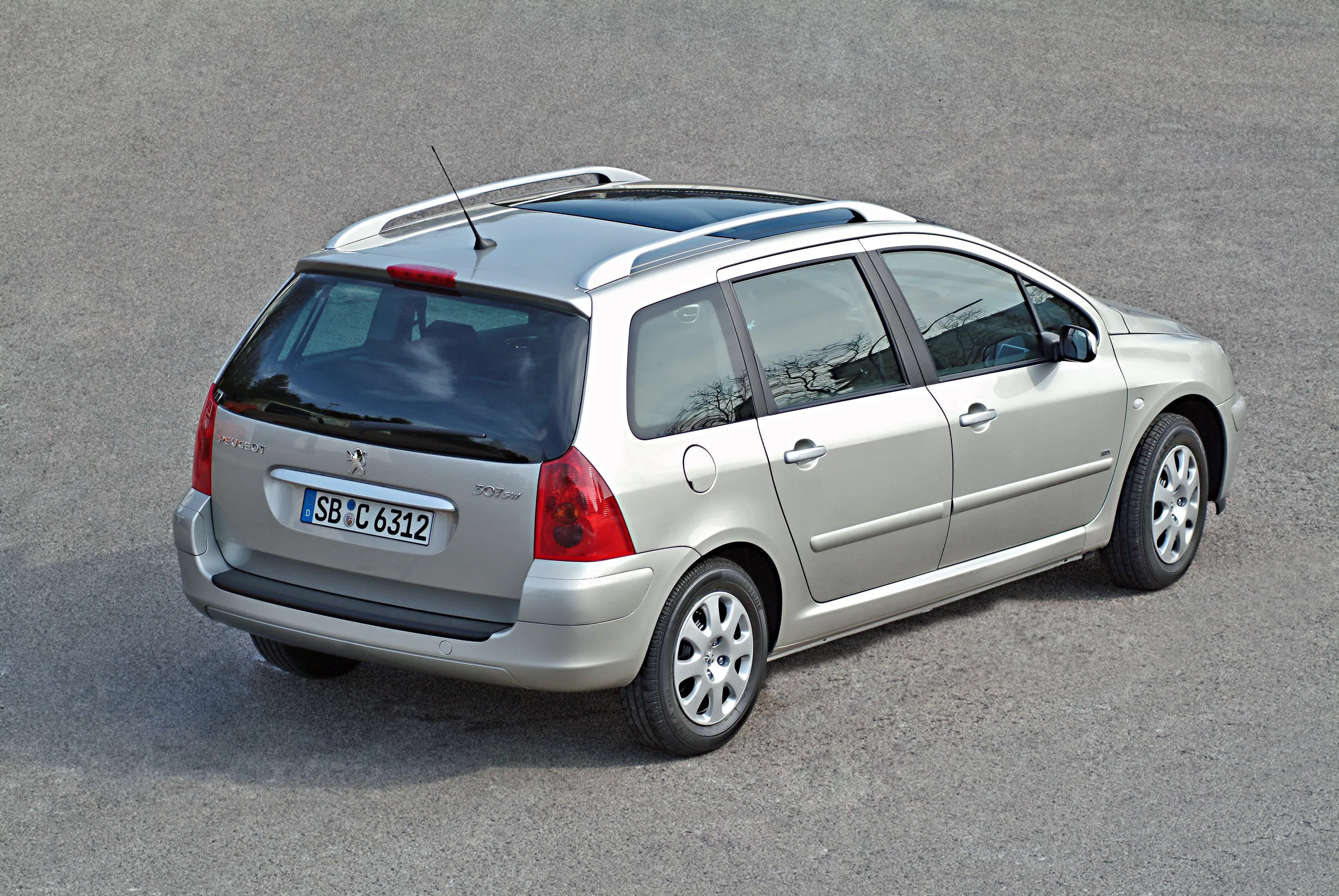 PEUGEOT-307-SW-485_43.jpeg