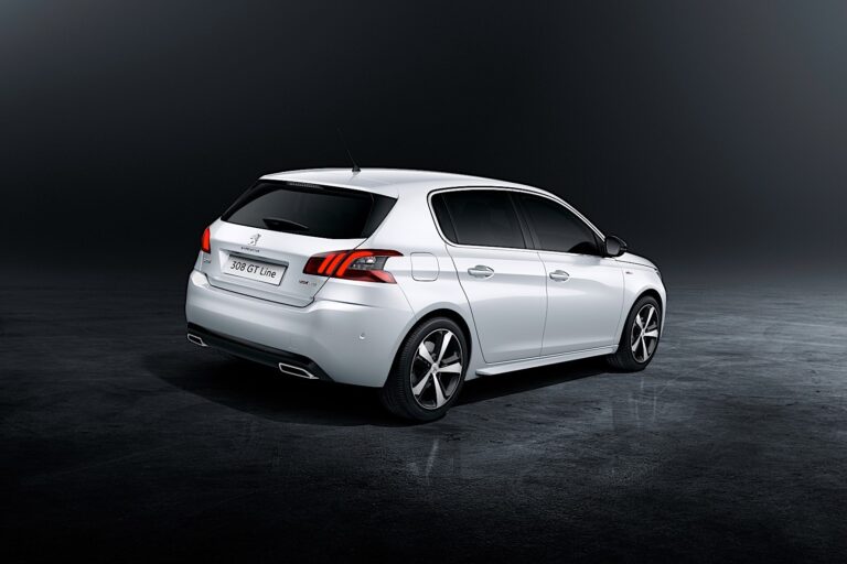 PEUGEOT 308 5 drzwiowe 2017-2021