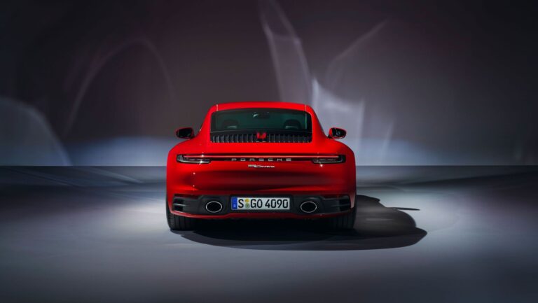PORSCHE 911 Carrera Coupe (992) 2019-Present