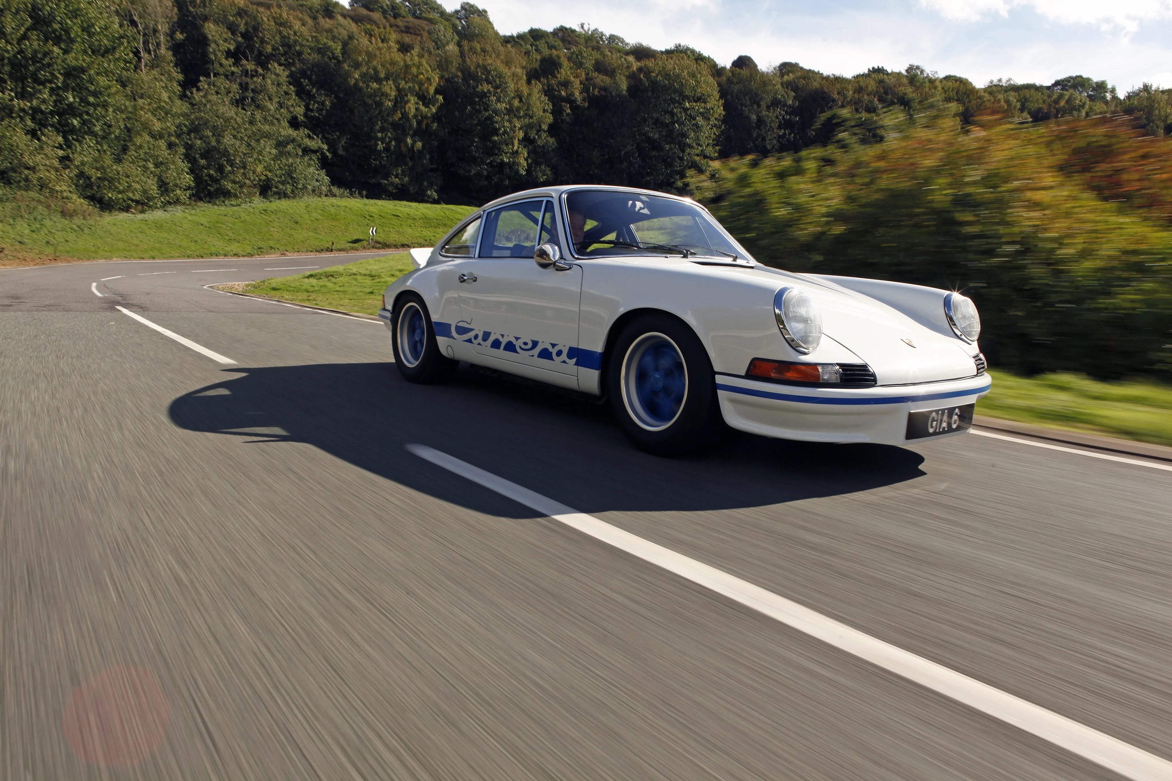 PORSCHE-911-Carrera-RS-901-3010_47-1.jpeg