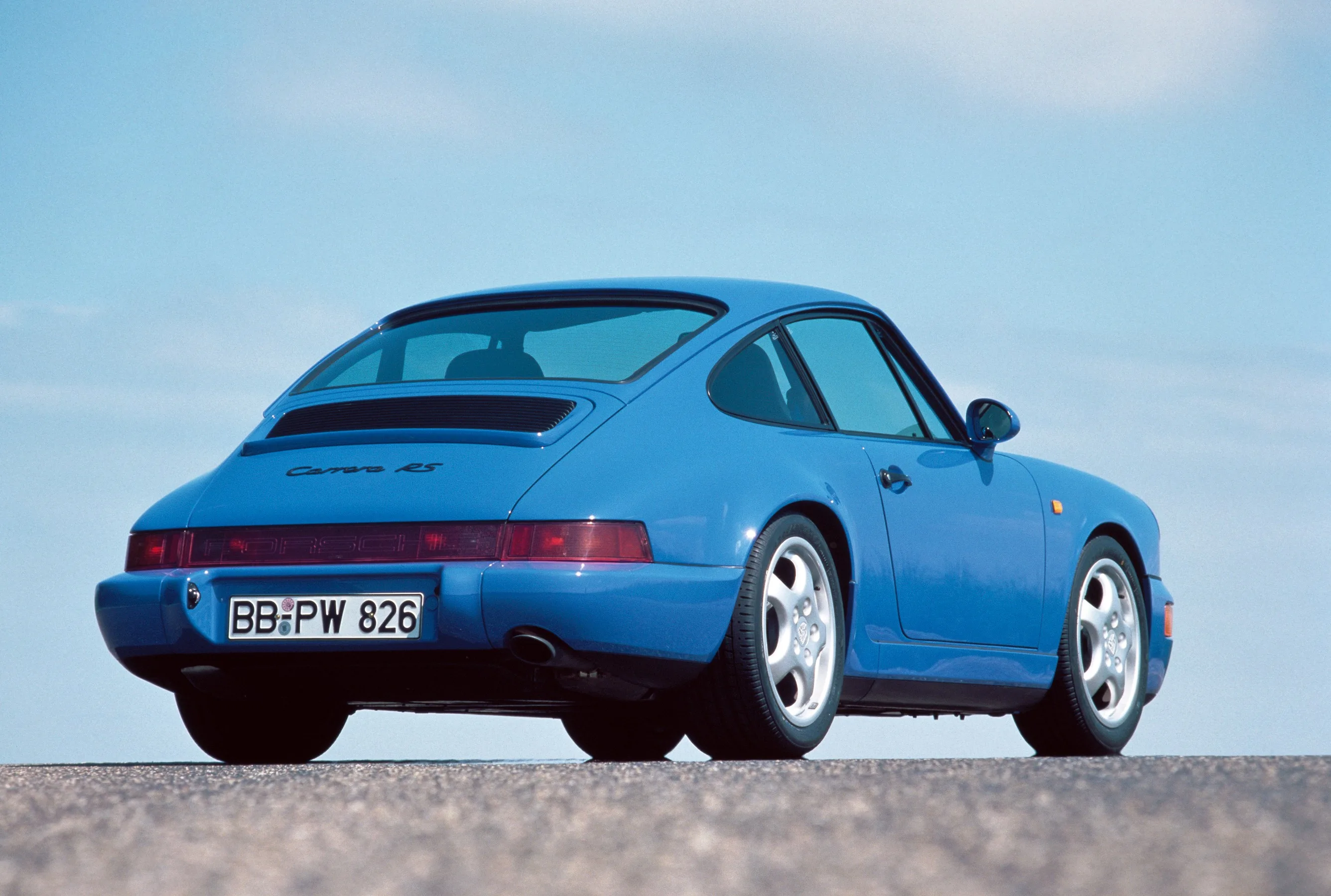 PORSCHE-911-Carrera-RS-964-2964_30.jpeg