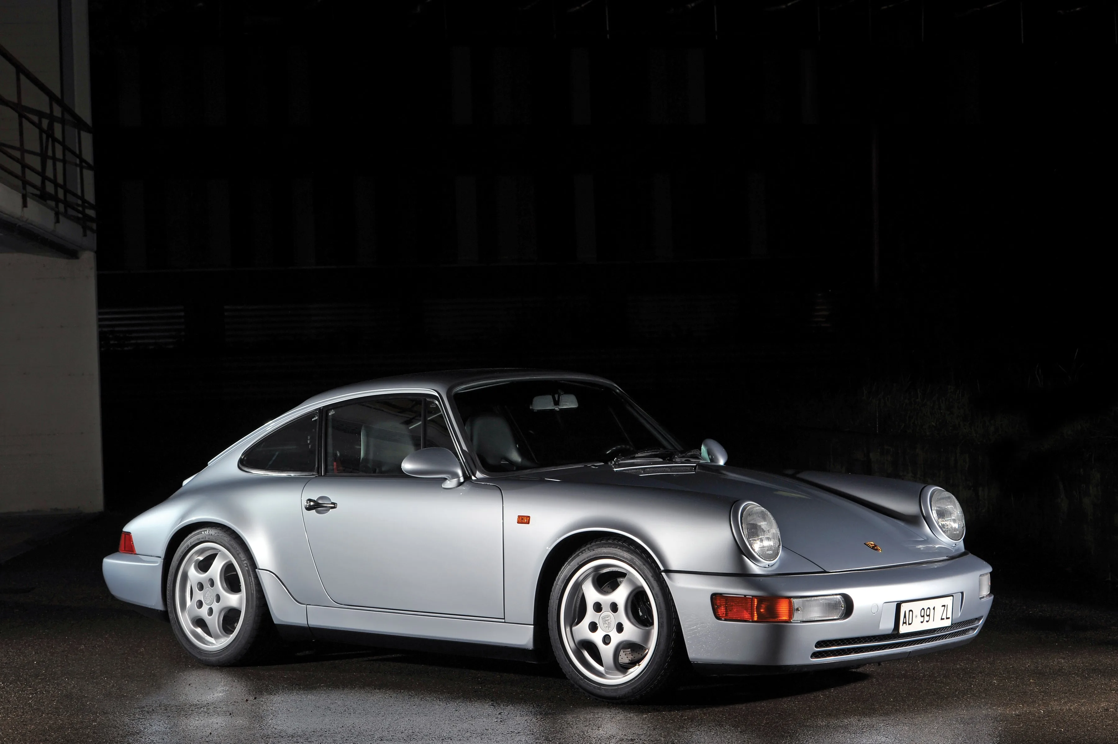 PORSCHE-911-Carrera-RS-964-2964_31.jpeg