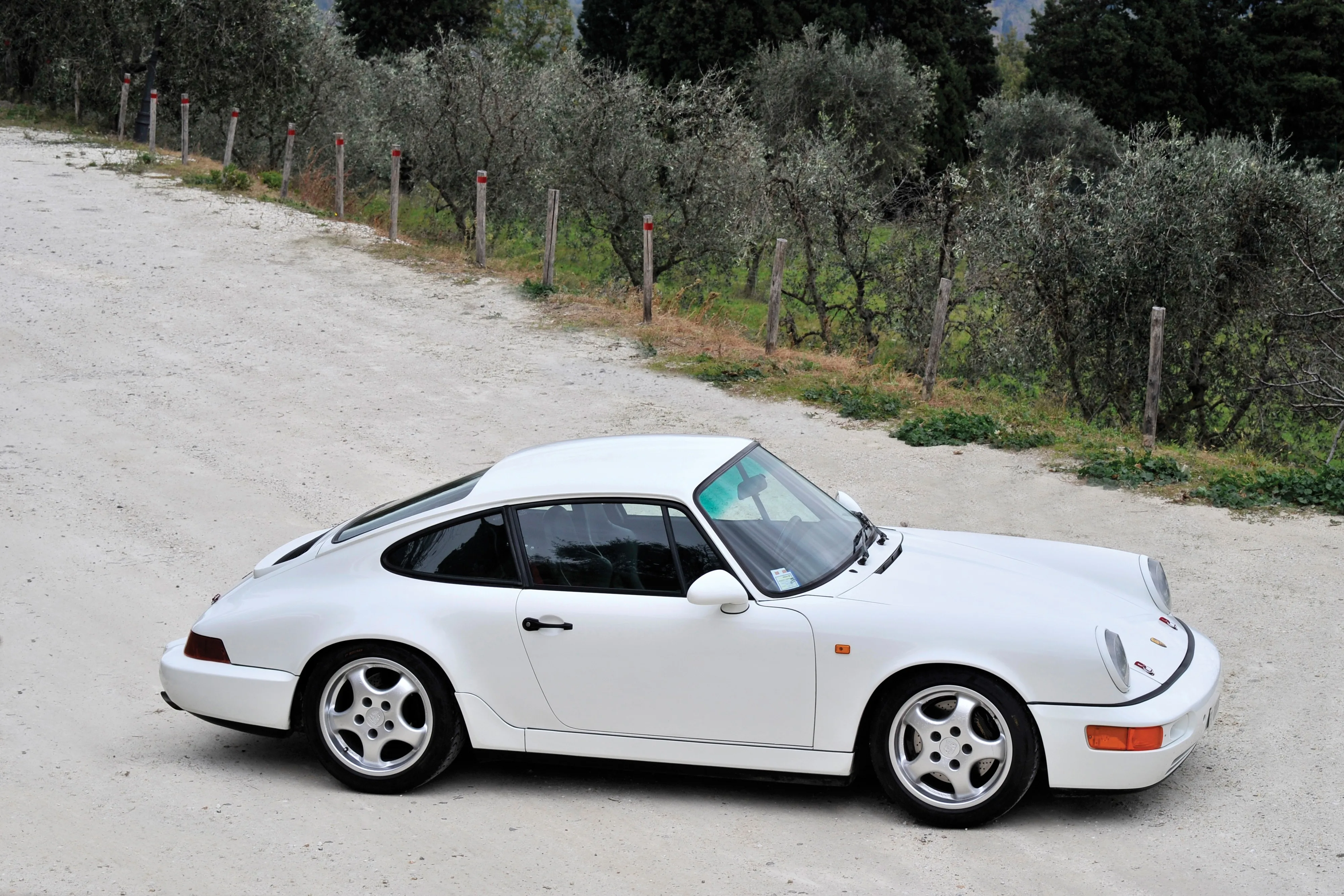 PORSCHE-911-Carrera-RS-964-2964_42.jpeg