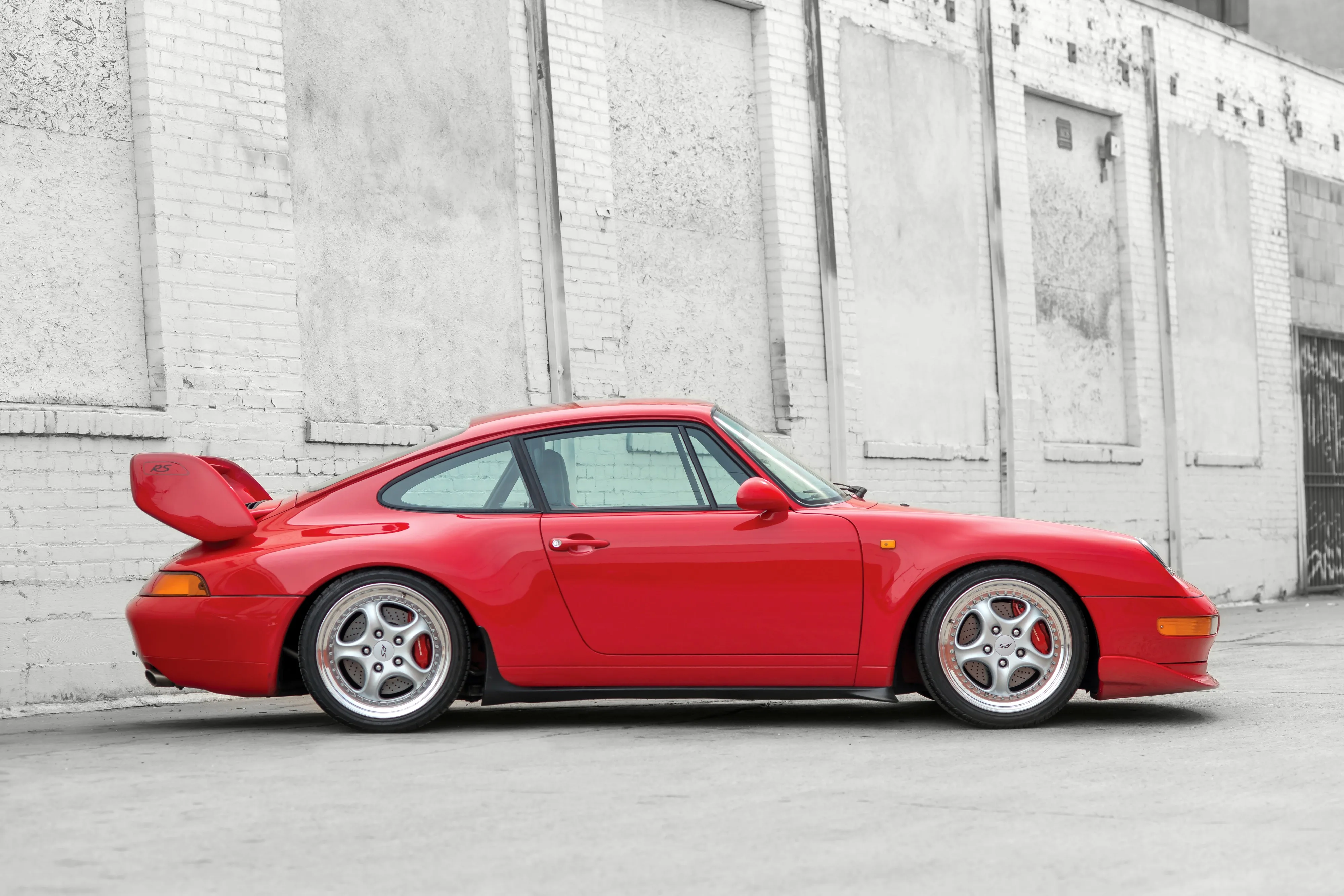 PORSCHE-911-Carrera-RS-993-2954_15.jpeg