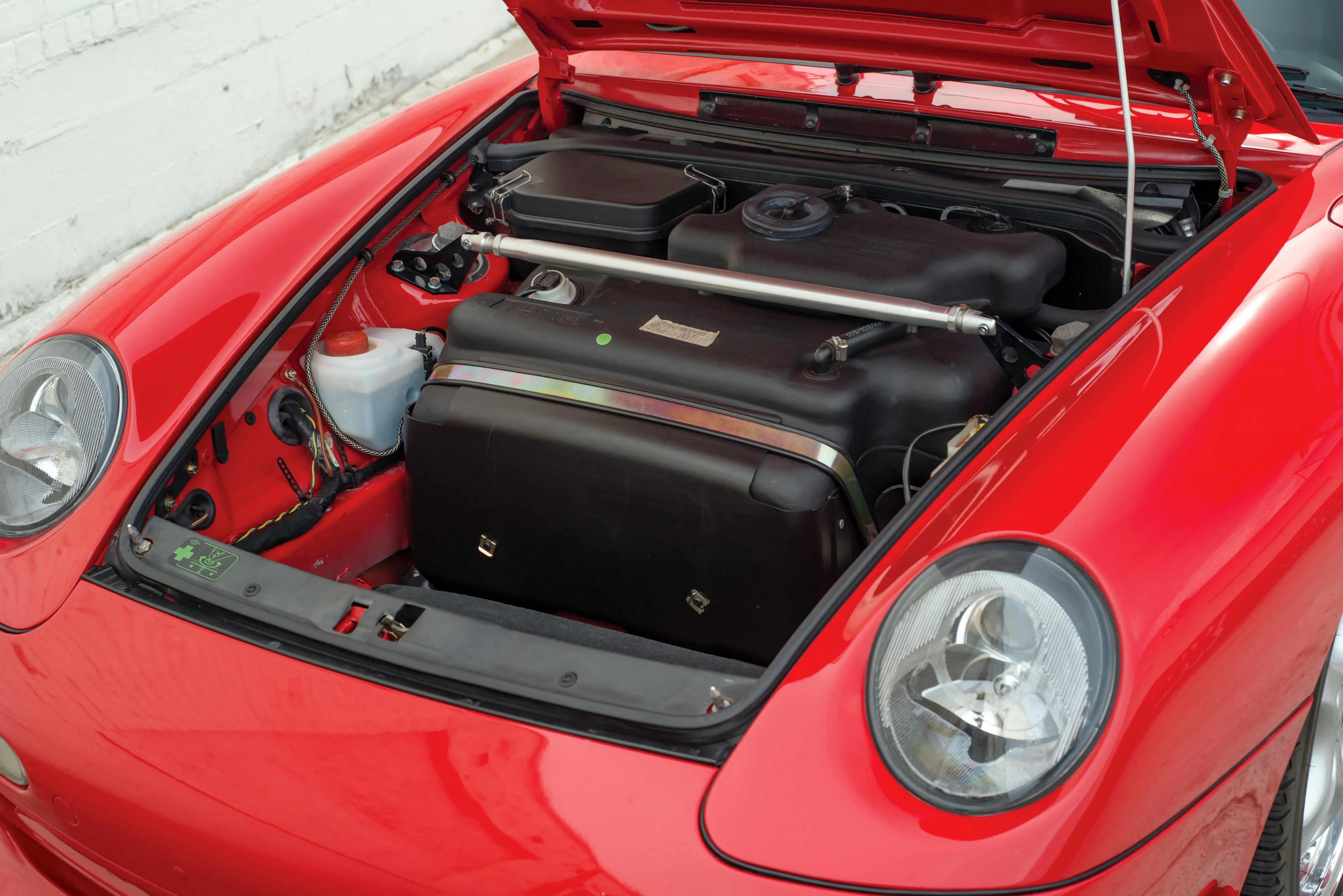 PORSCHE-911-Carrera-RS-993-2954_6.jpeg