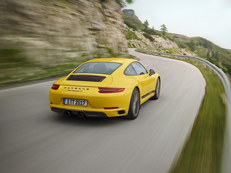 PORSCHE 911 Carrera T 2017-2022