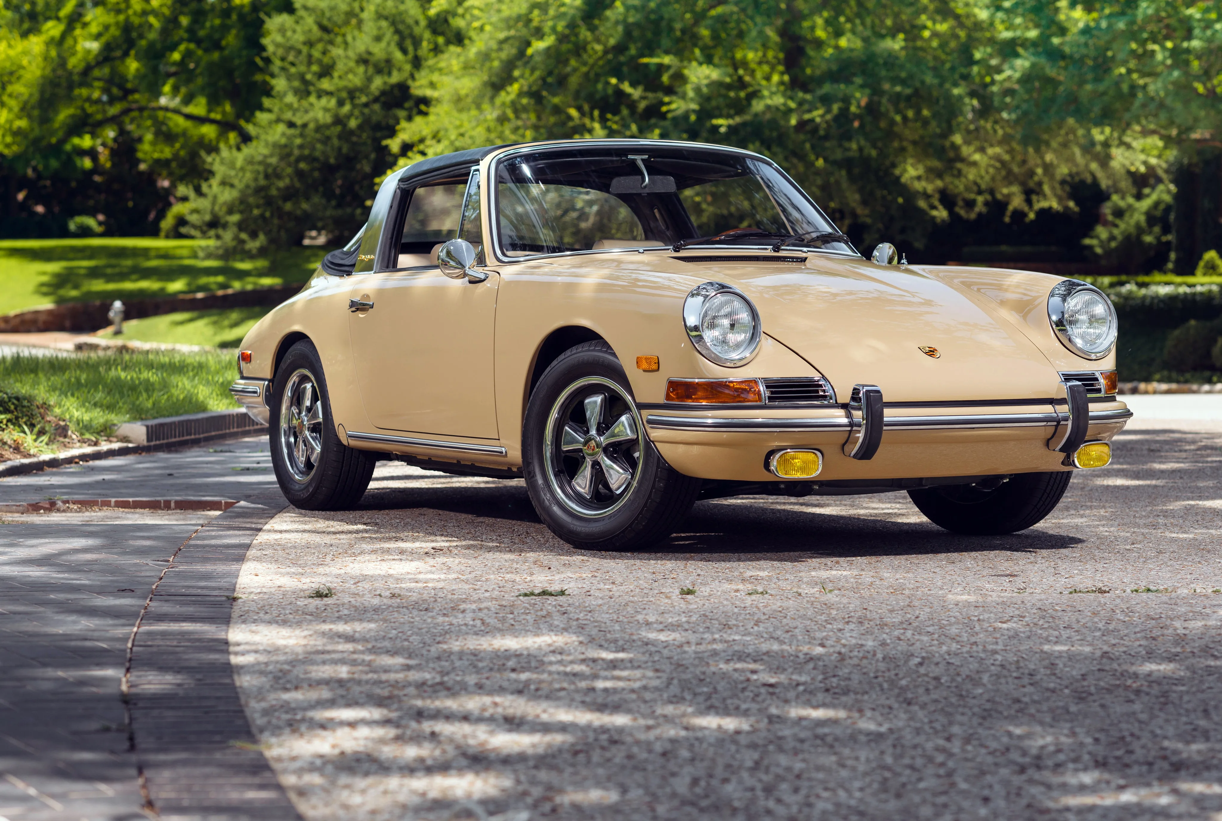 PORSCHE-911-Targa-901-3021_62.jpeg