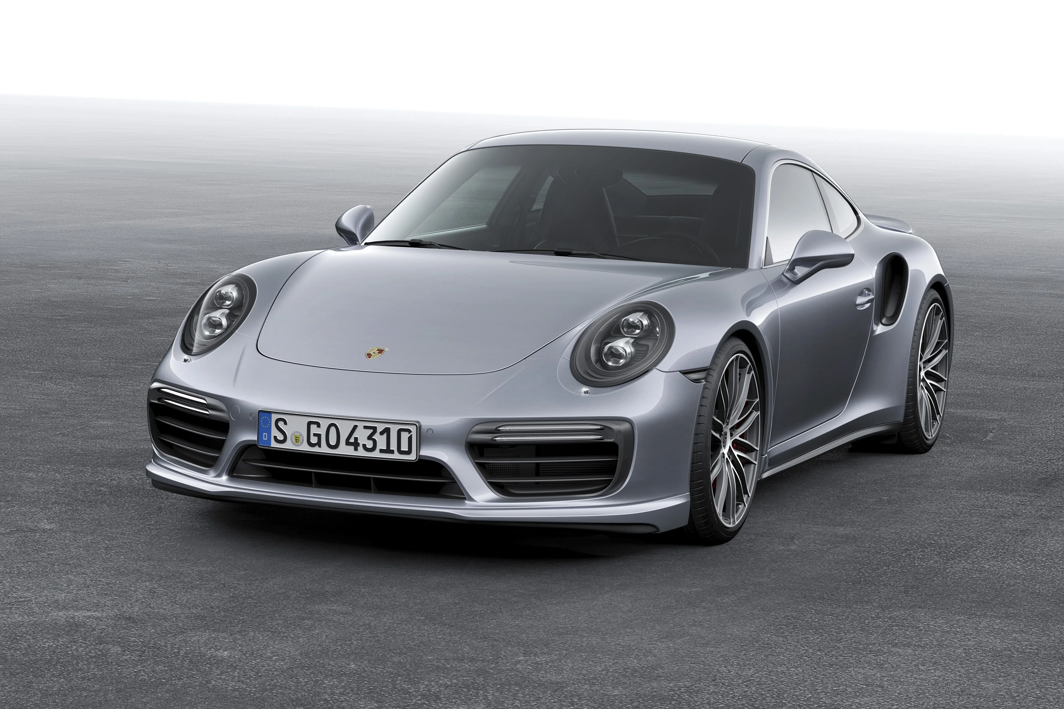 PORSCHE-911-Turbo-5558_23.jpeg