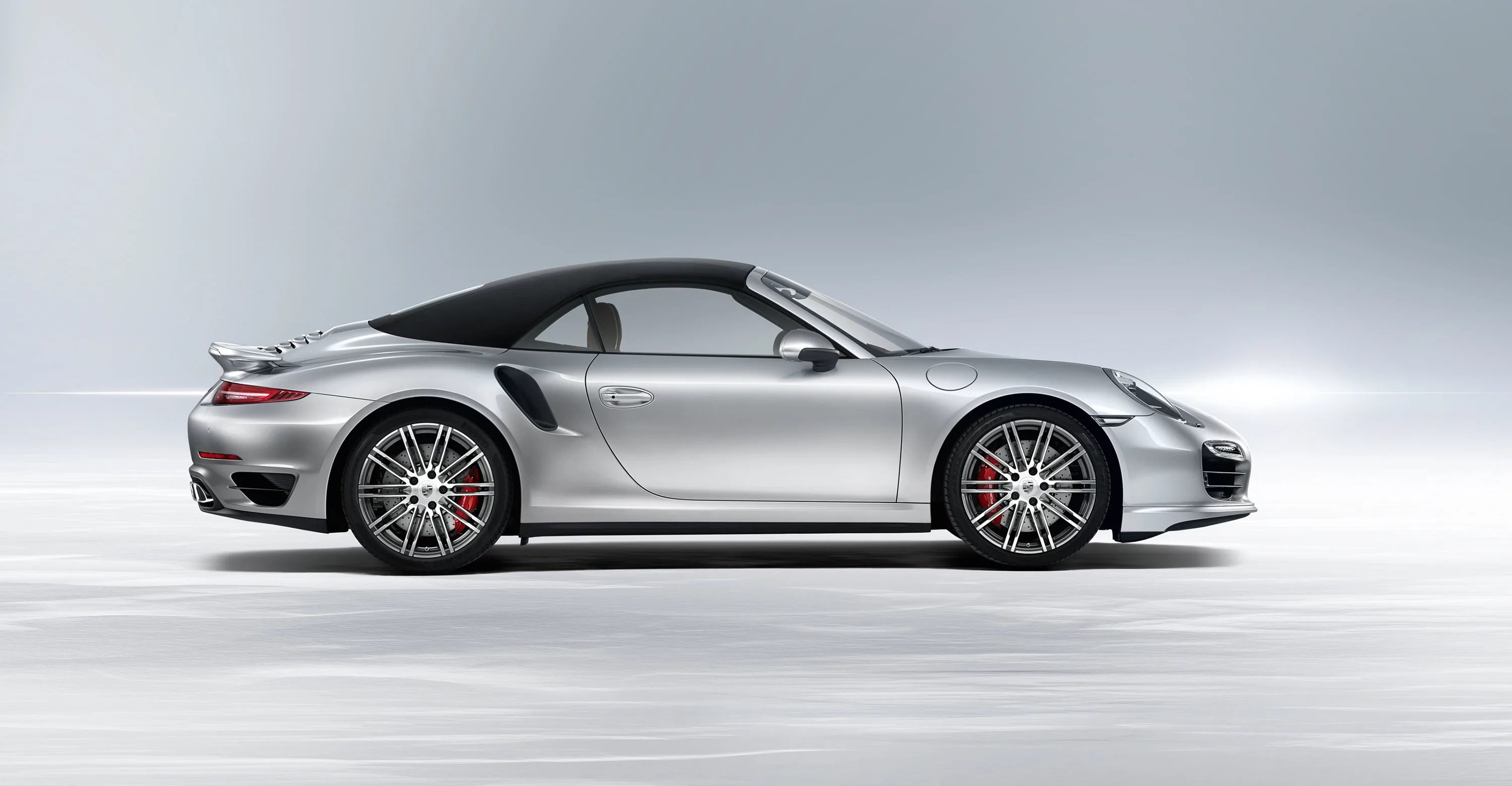 PORSCHE-911-Turbo-Cabriolet-991-5562_26.jpg