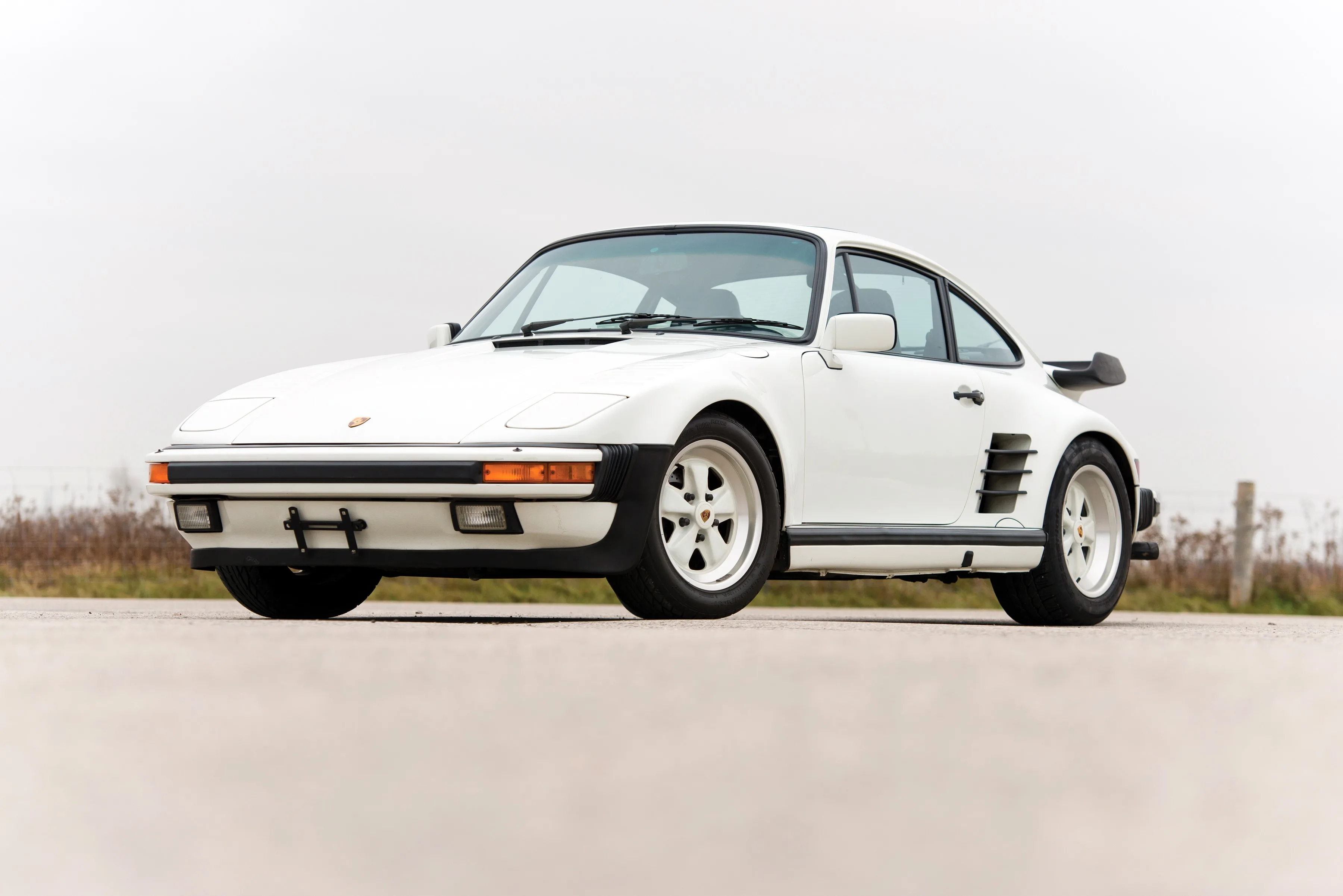 PORSCHE-911-Turbo-Flachbau-930-2999_29.jpeg