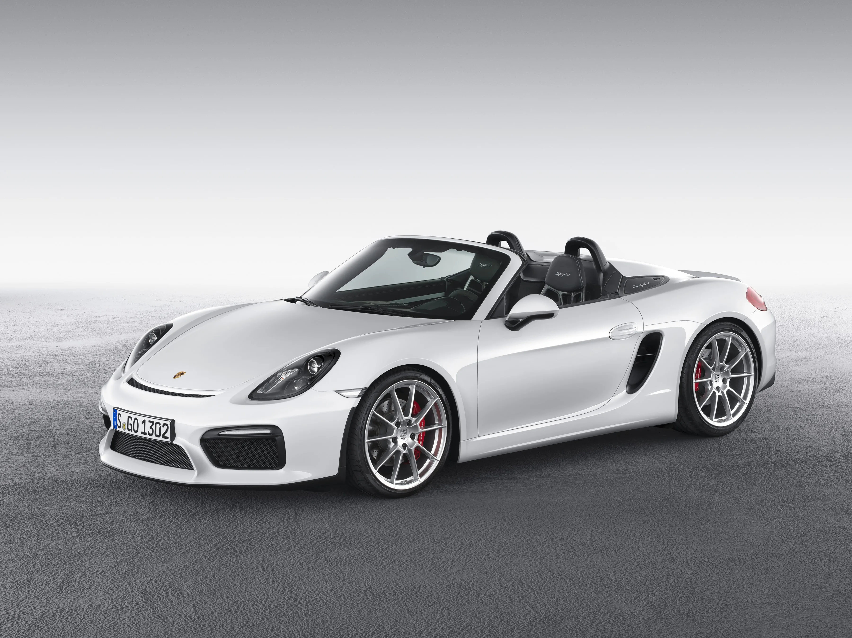 PORSCHE-Boxster-Spyder-5396_13-1.jpg