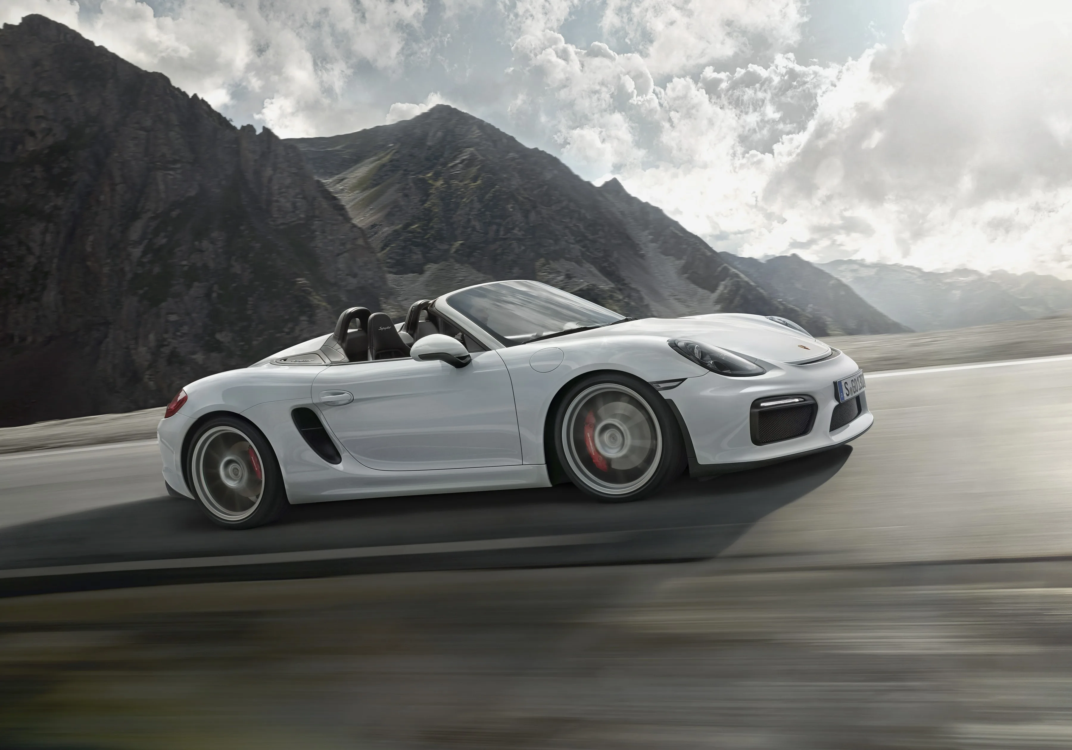 PORSCHE-Boxster-Spyder-5396_7-1.jpg