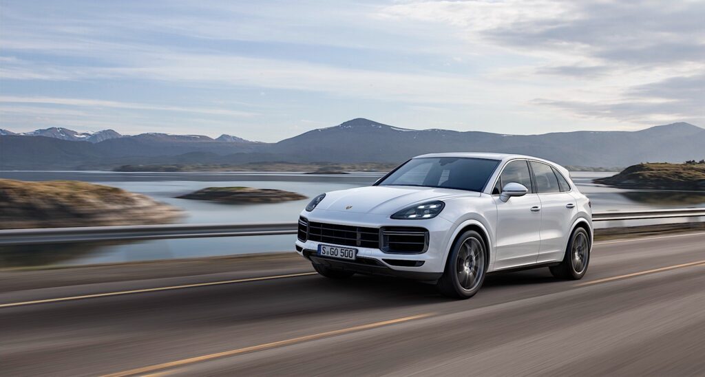 PORSCHE Cayenne Turbo (PO536) 2017-Present