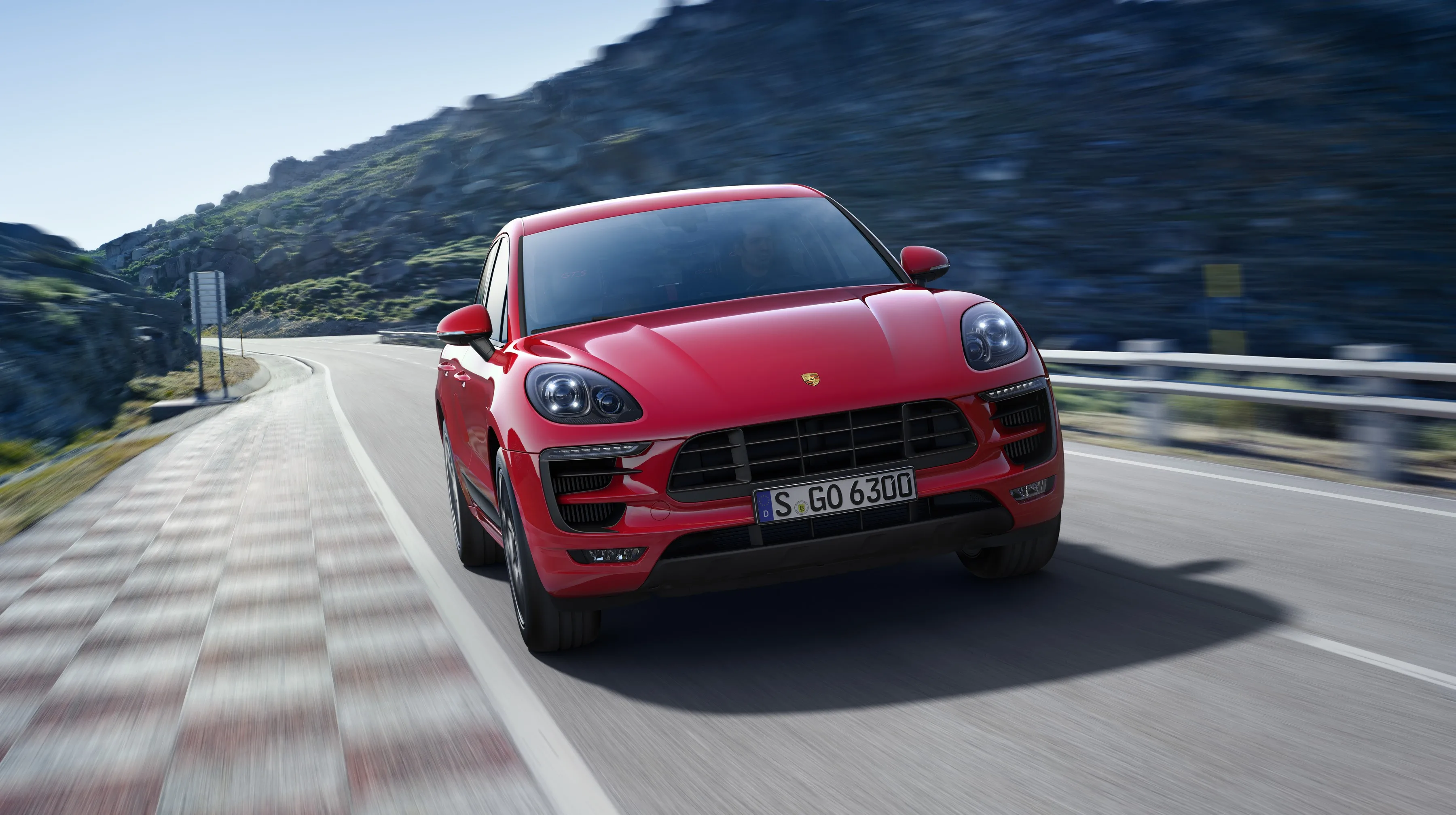 PORSCHE-Macan-GTS-5537_5.jpeg