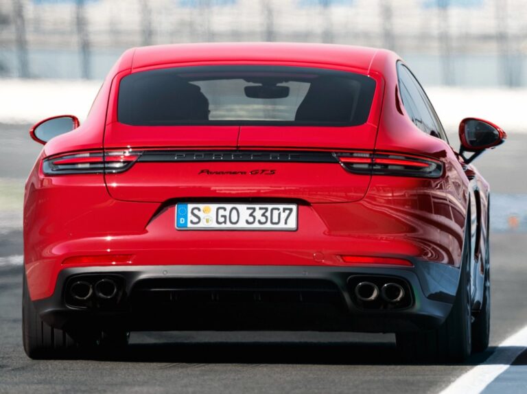 PORSCHE Panamera GTS (971) 2018-2020