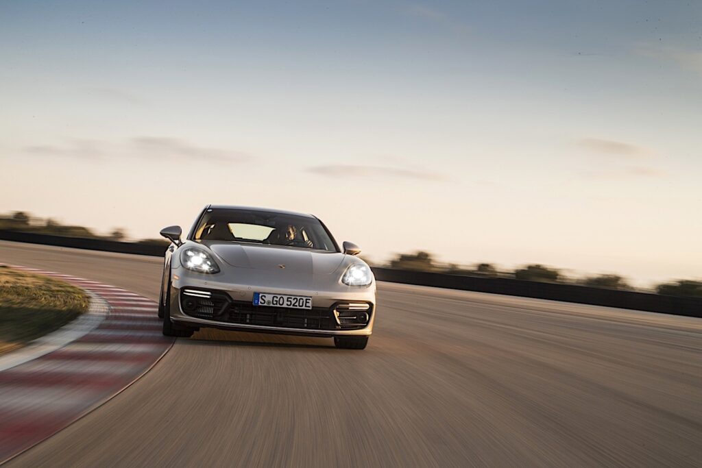 PORSCHE Panamera Turbo S E-Hybrid (971) 2017-2020