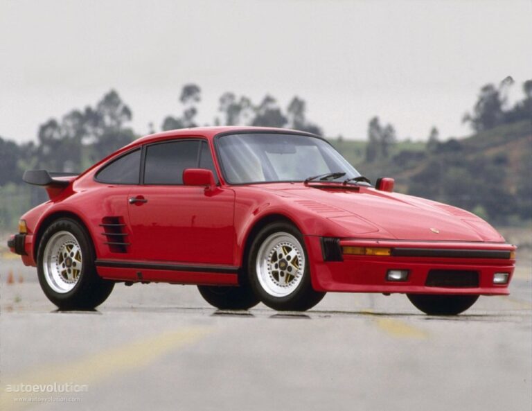 PORSCHE 911 Turbo "Flachbau" (930) 1981-1989
