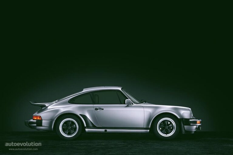 PORSCHE 911 Turbo (930) 1974-1977