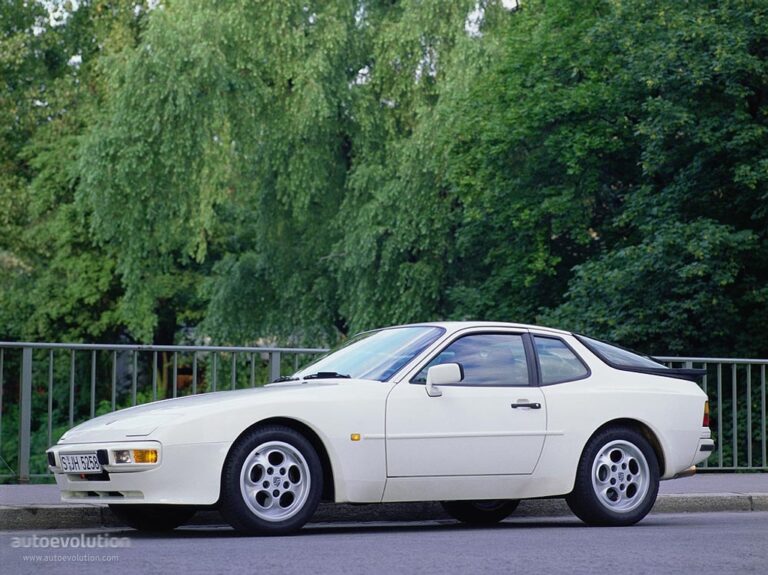 PORSCHE 944 S 1986-1988