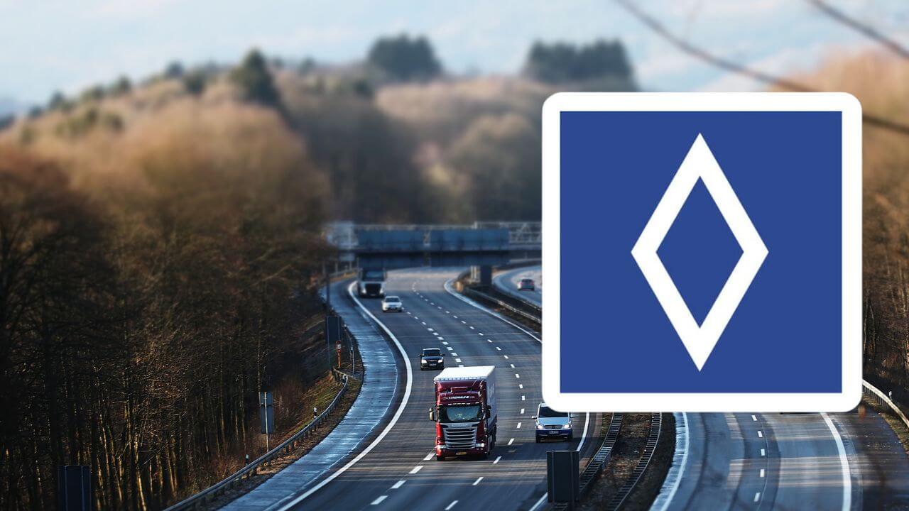 Nowy znak drogowy we Francji: Biały romb i konsekwencje dla nieostrożnych kierowców