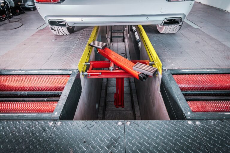 Nowe ceny przeglądów technicznych szokują kierowców – co zmieni się w 2025 roku?