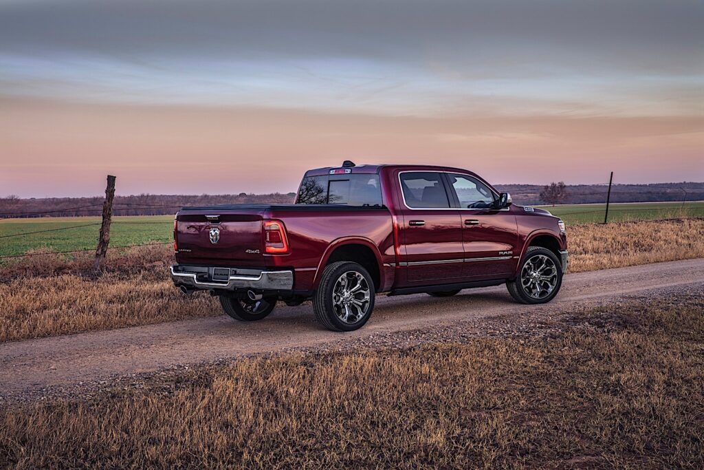 RAM Trucks 1500 Crew Cab 2018-Present