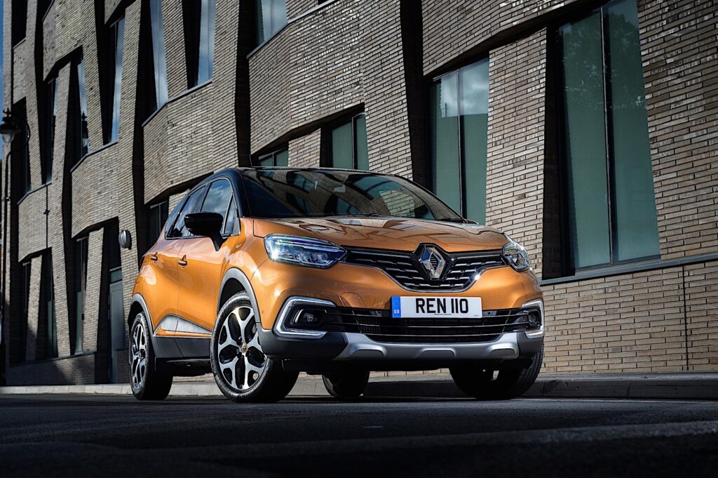 RENAULT Captur 2017-2019