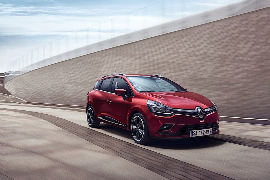 RENAULT Clio Estate 2016-2019
