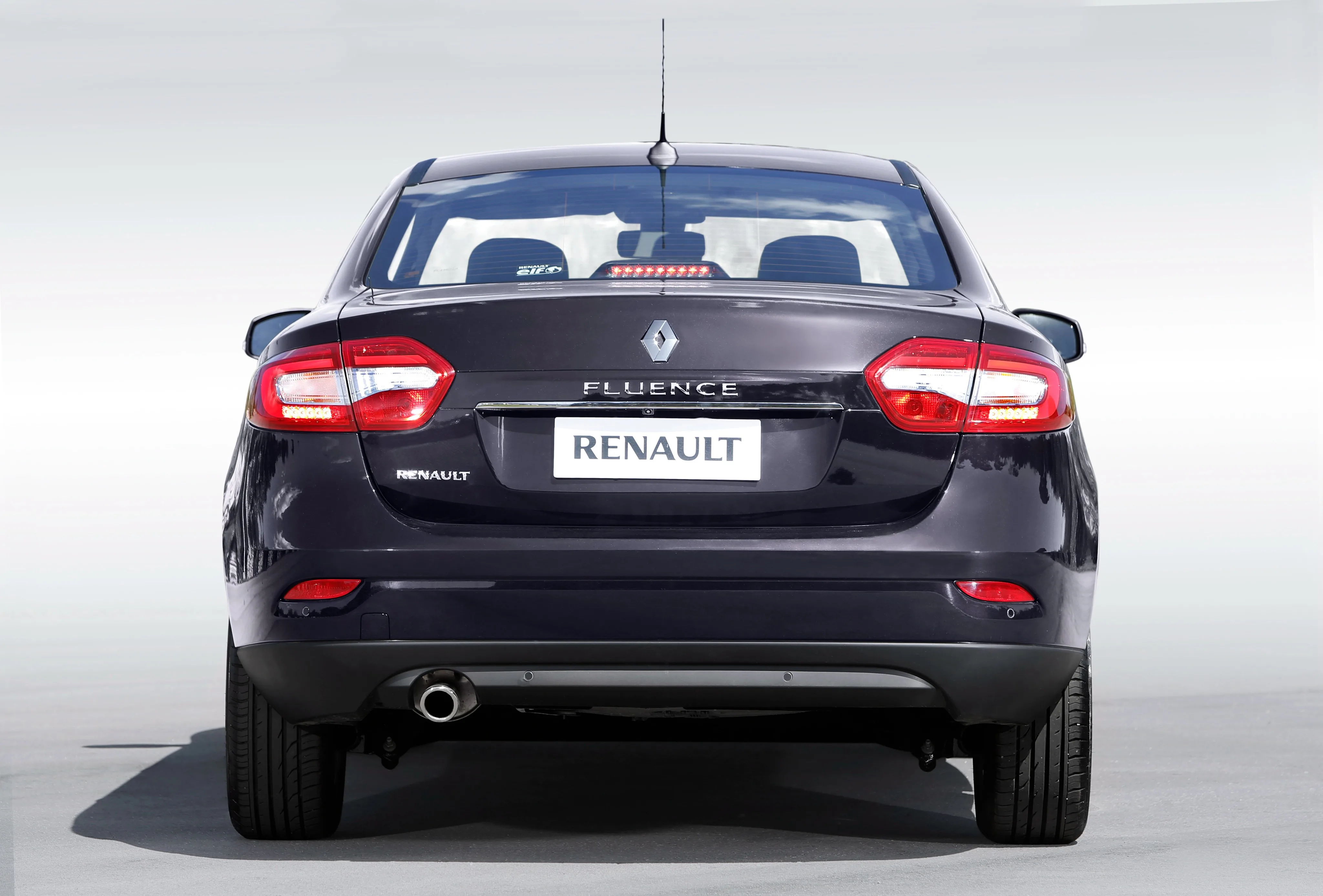 RENAULT-Fluence-4689_55.jpg