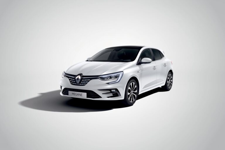 RENAULT Megane 5 drzwiowe 2020-Present