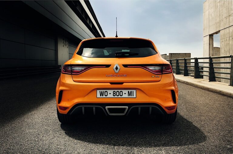 RENAULT Megane RS 5 drzwiowe 2017-Present