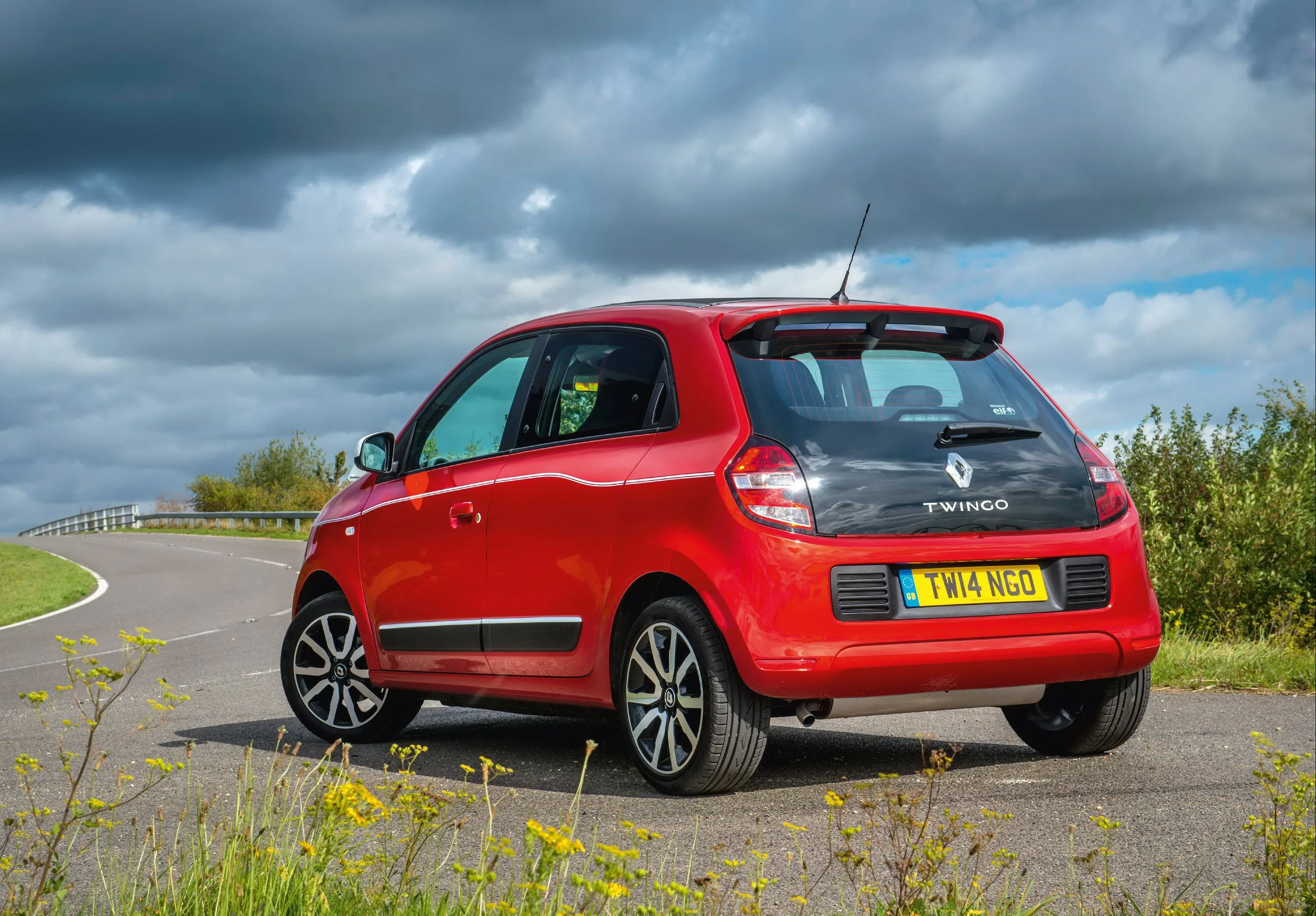 RENAULT-Twingo-5278_100.jpg