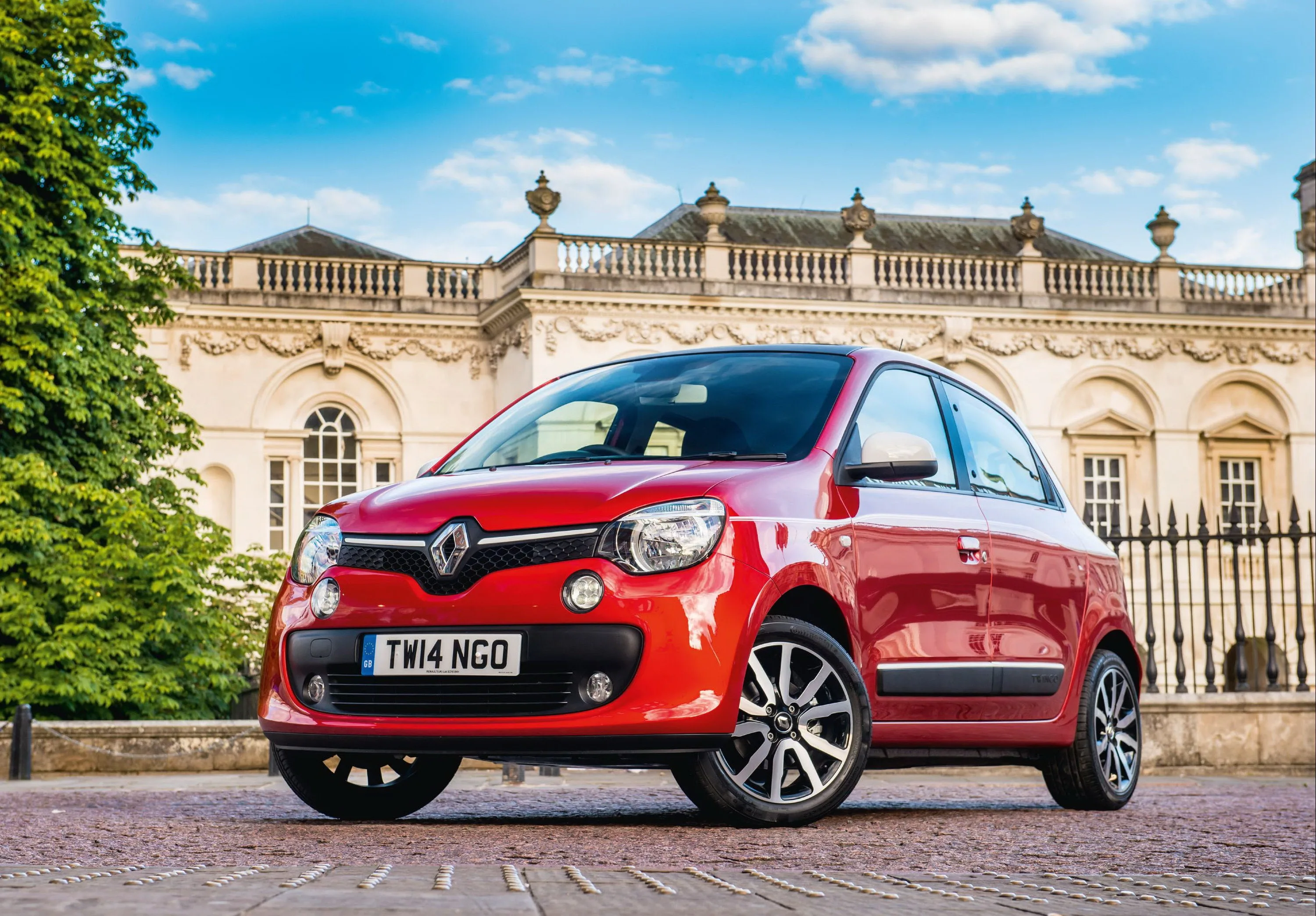 RENAULT-Twingo-5278_93.jpg