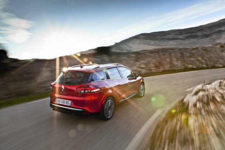 RENAULT Clio Estate 2013-2016