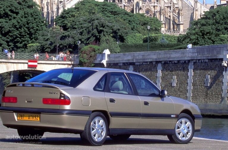 RENAULT Safrane 1996-2000