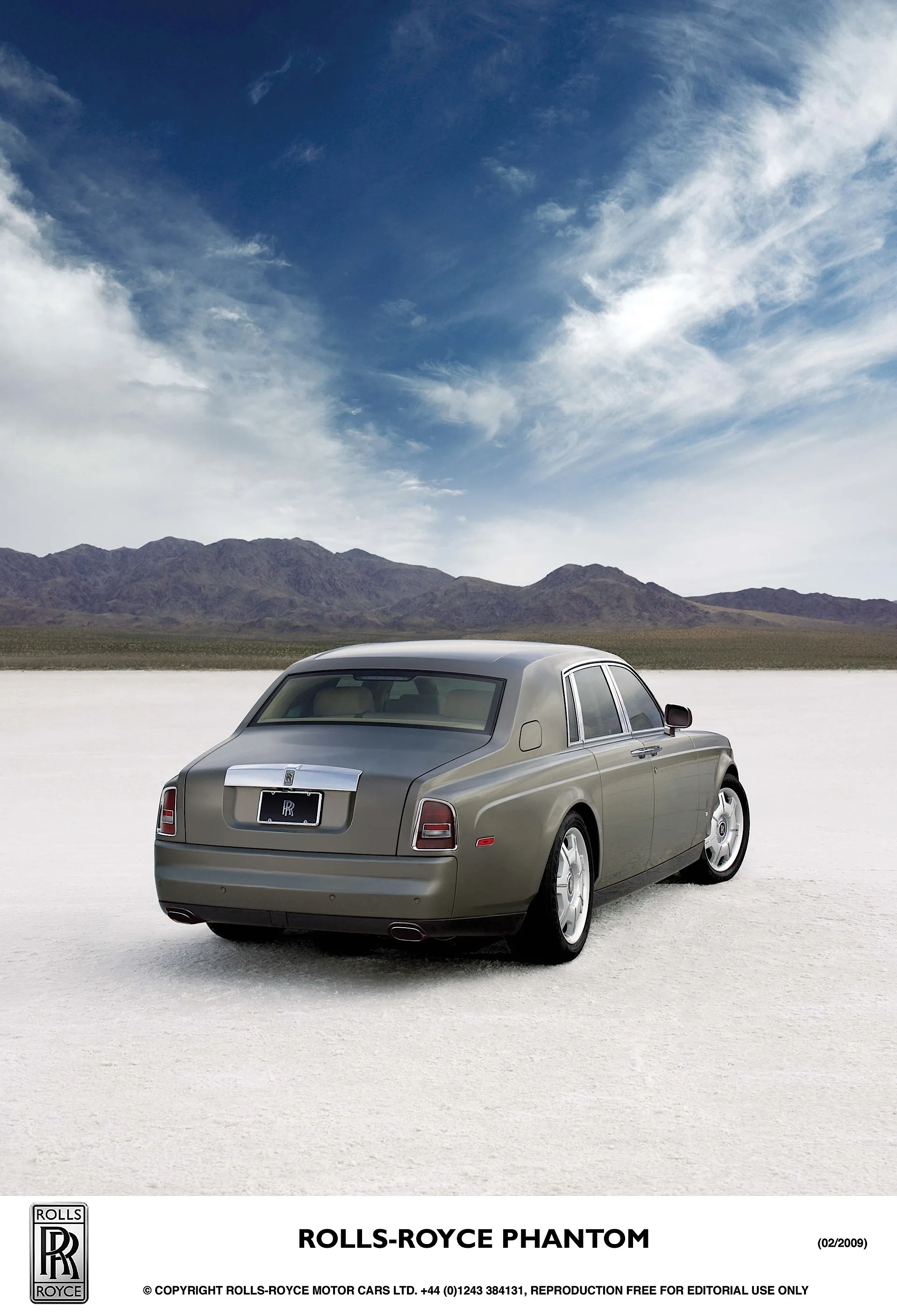 ROLLS-ROYCE-Phantom-518_19.jpg