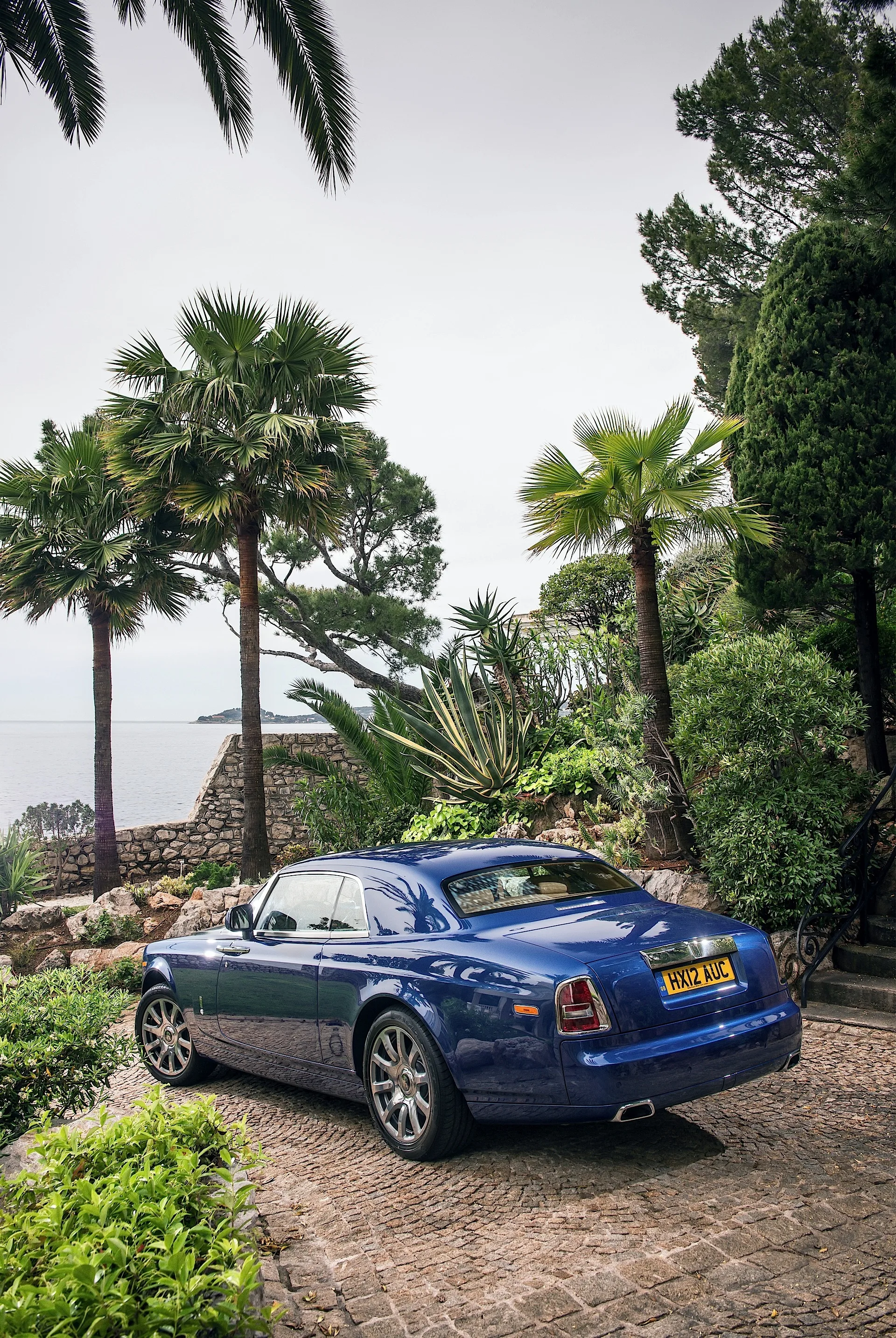 ROLLS-ROYCE-Phantom-Coupe-3748_52.jpg