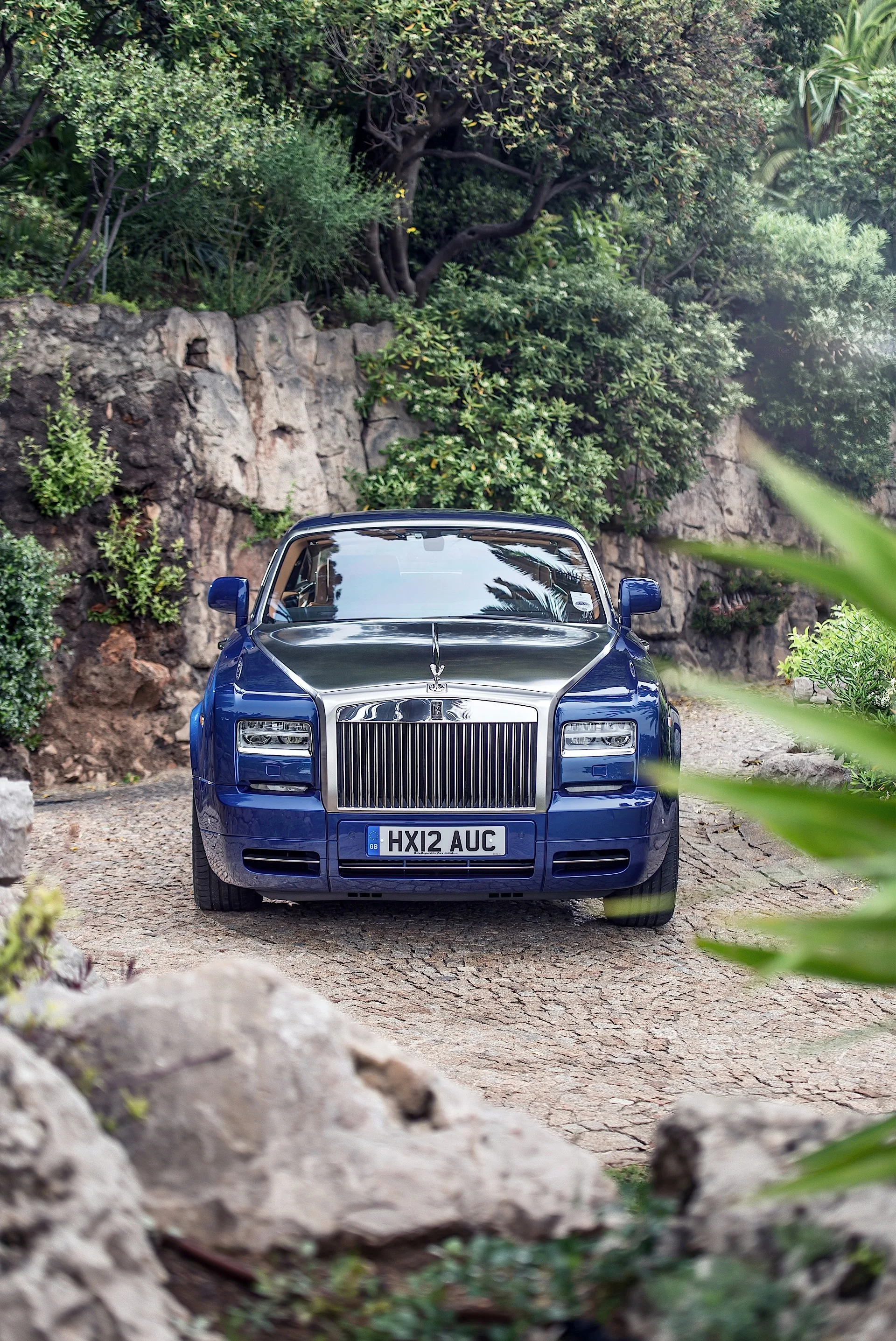 ROLLS-ROYCE-Phantom-Coupe-3748_54.jpg
