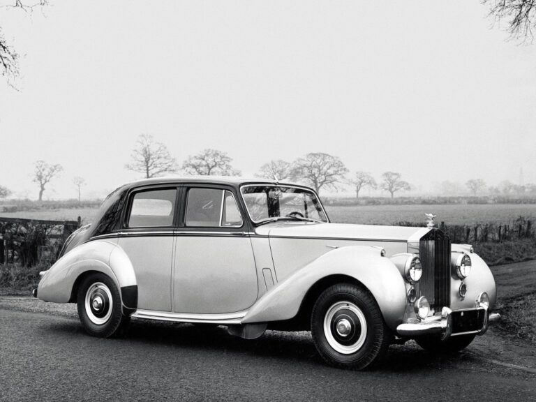 ROLLS-ROYCE Silver Dawn 1949-1955