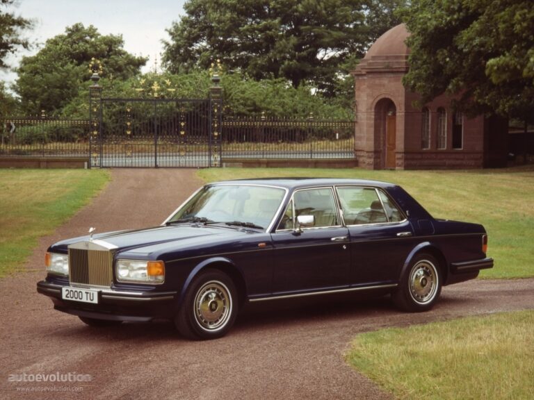 ROLLS-ROYCE Silver Spirit III 1993-1998