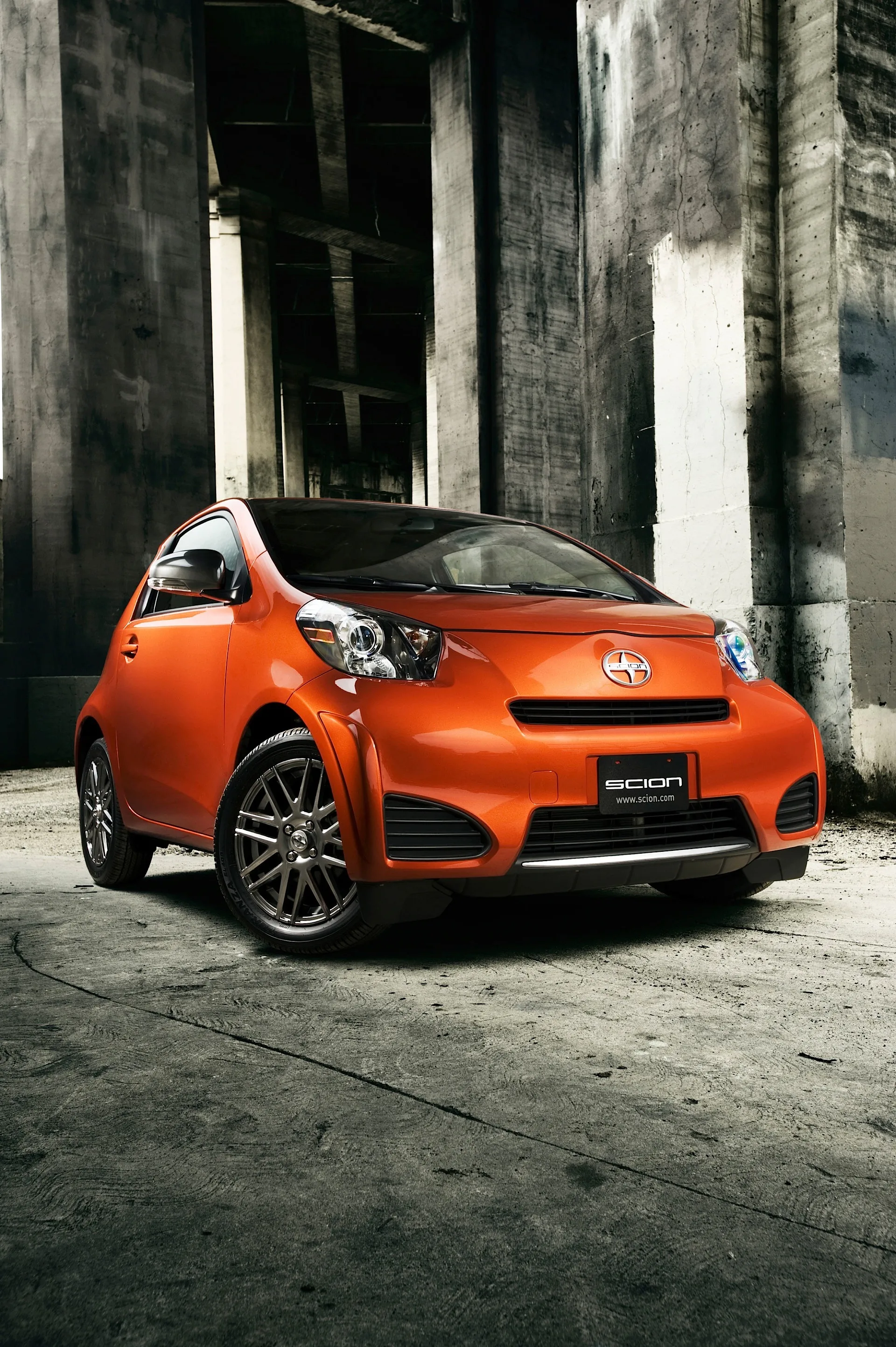 SCION-iQ-4866_28.jpg