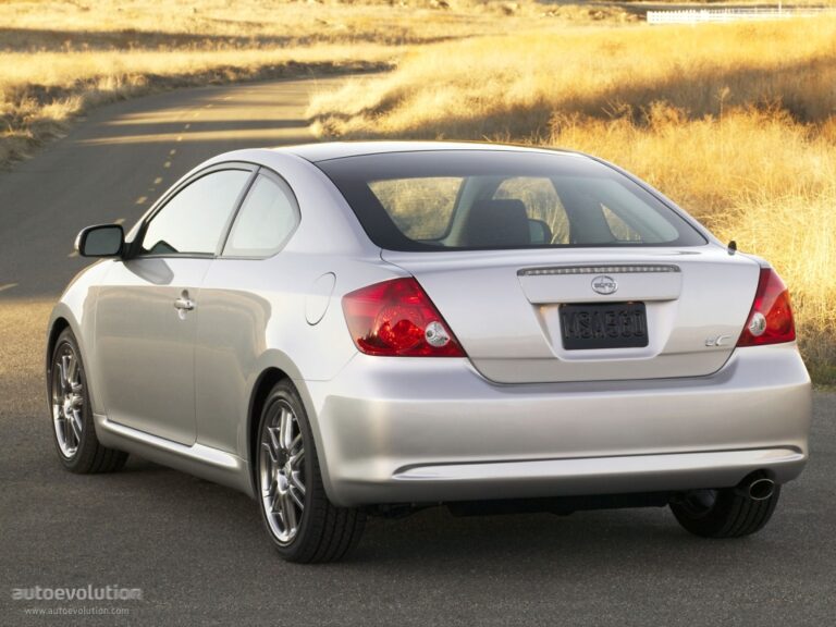 SCION tC 2003-2010