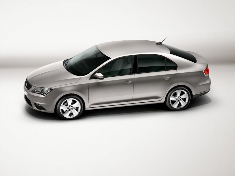 SEAT Toledo 2012-2018