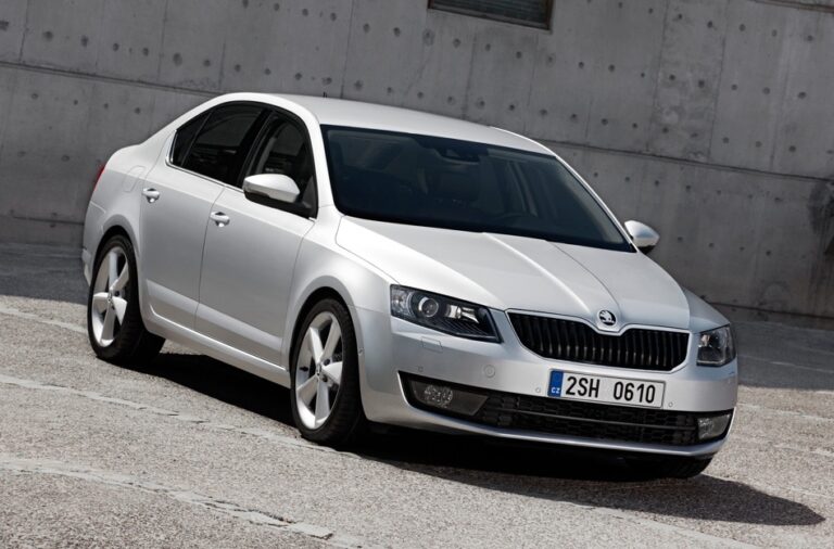 2013 Skoda Octavia hatchback
