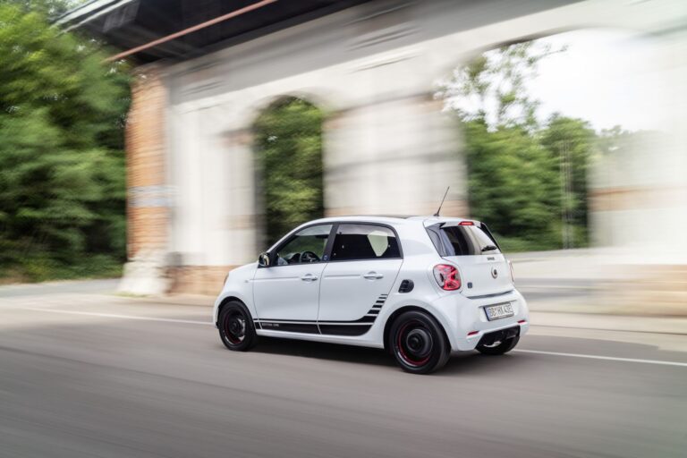 2019 SMART EQ ForFour