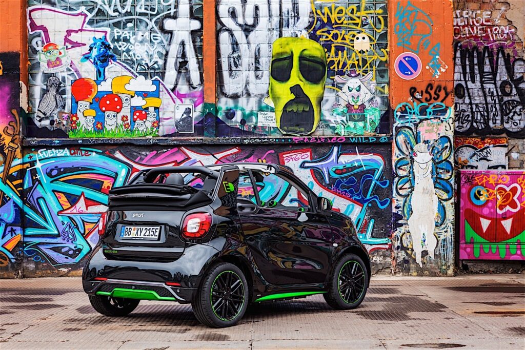 SMART fortwo Cabrio Electric Drive 2016-Present