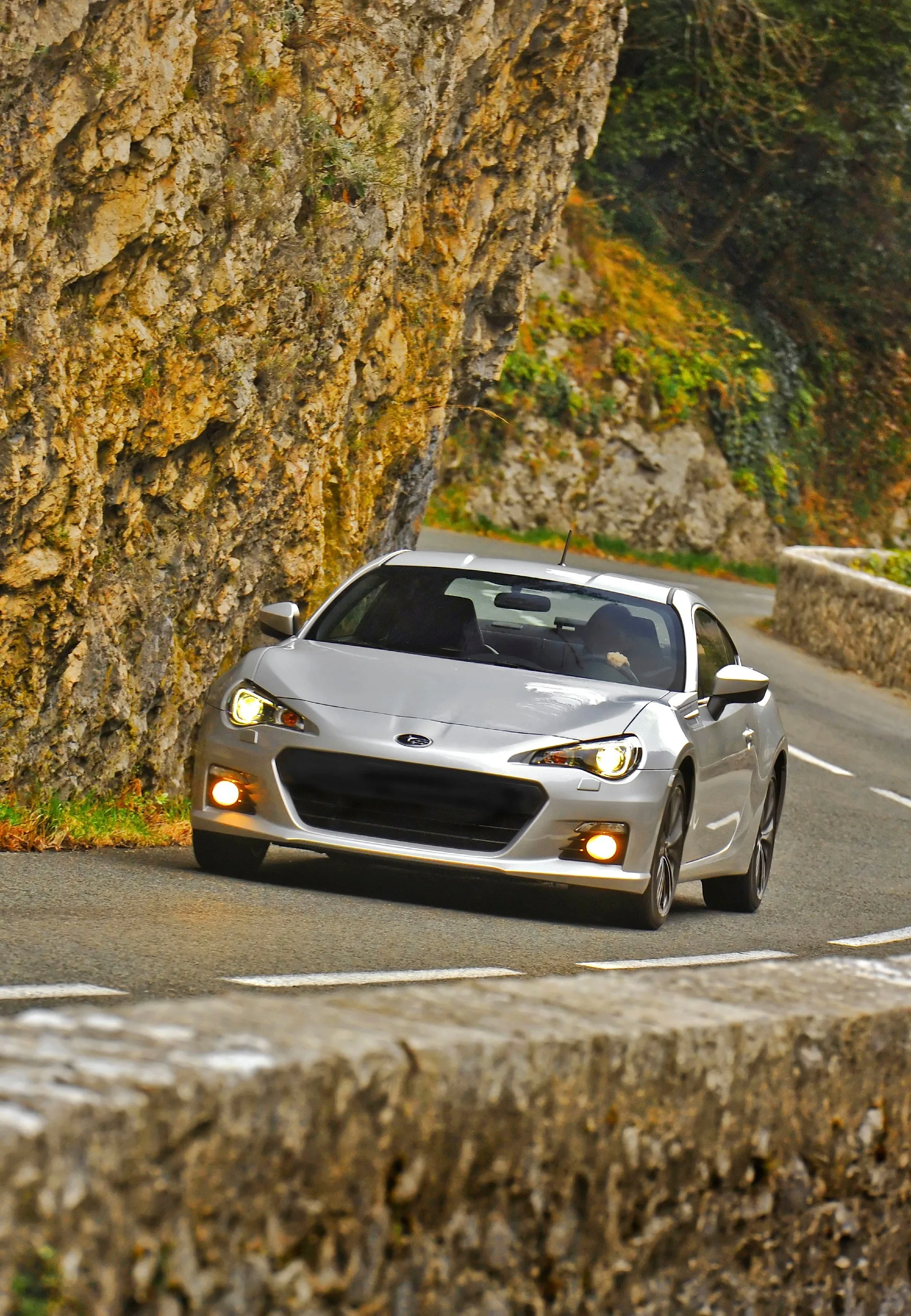 SUBARU-BRZ-4445_64.jpg