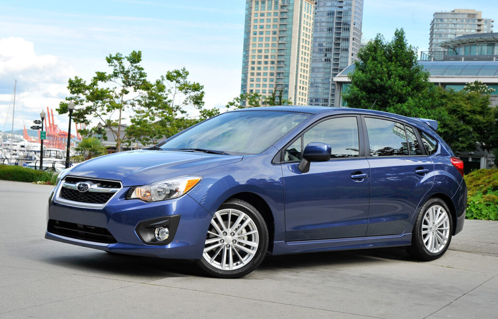 SUBARU Impreza 5 drzwiowe 2012-2016
